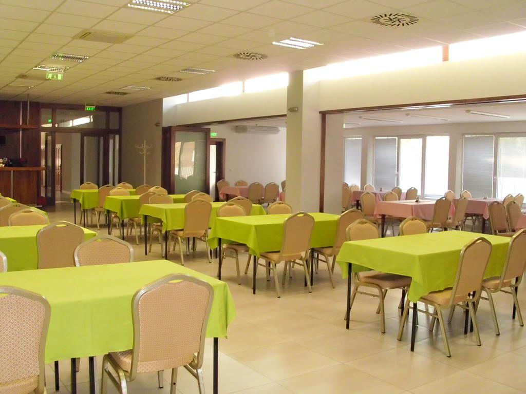 Guest House Mladost Πρέσοβ Εξωτερικό φωτογραφία