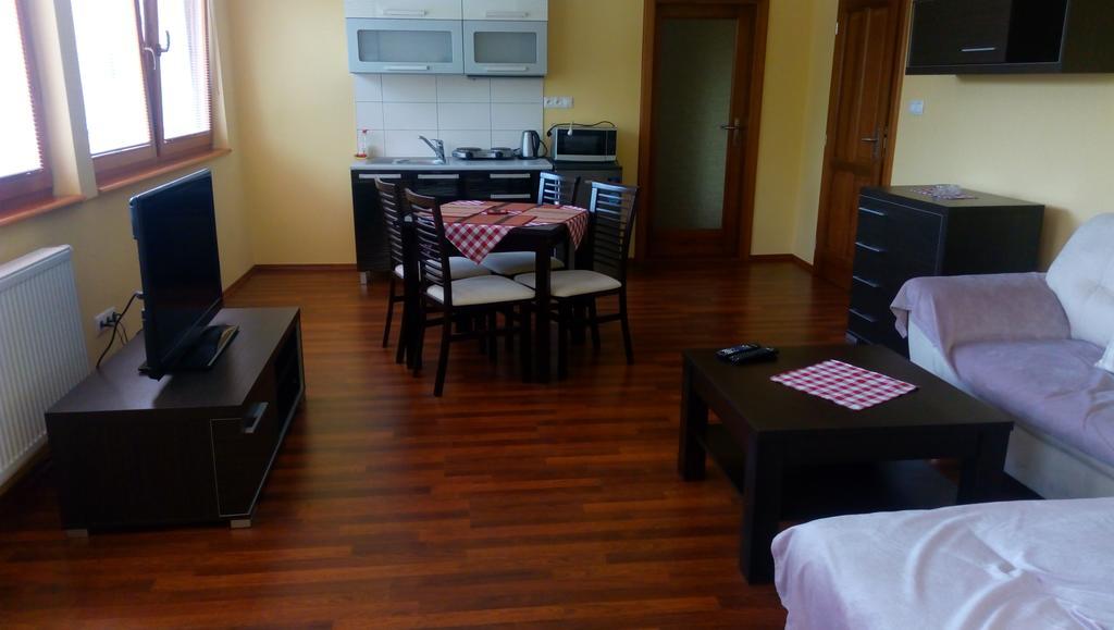 Guest House Mladost Πρέσοβ Εξωτερικό φωτογραφία