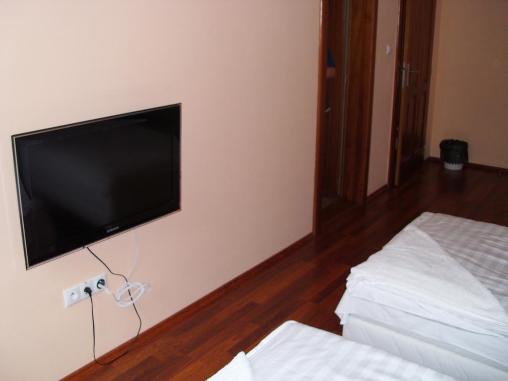 Guest House Mladost Πρέσοβ Εξωτερικό φωτογραφία