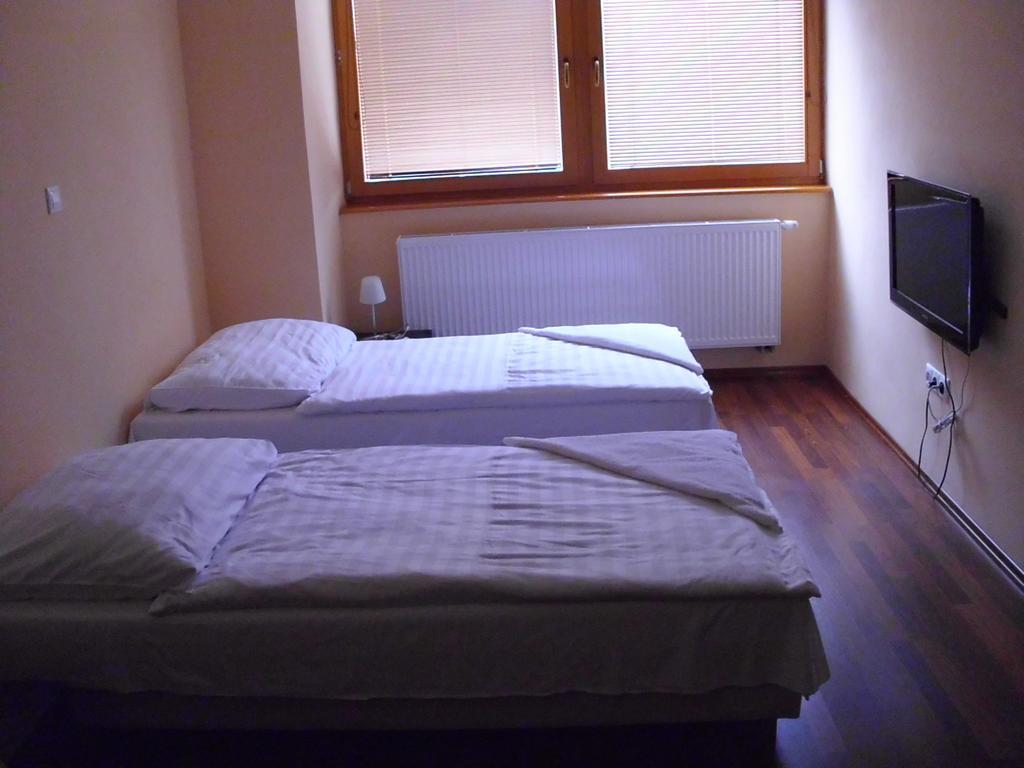 Guest House Mladost Πρέσοβ Εξωτερικό φωτογραφία