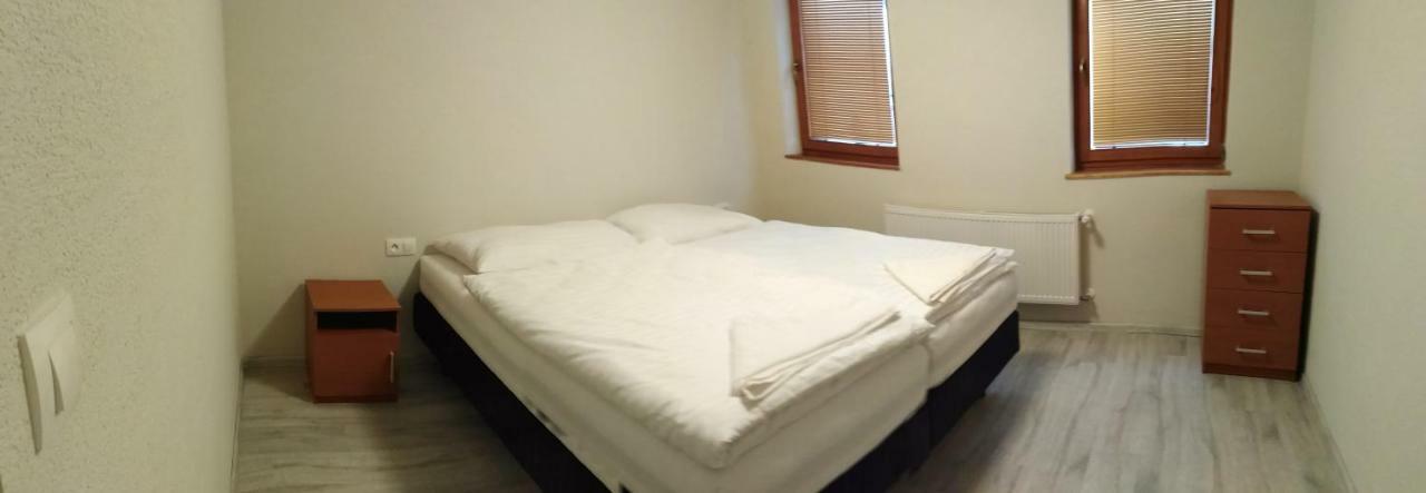 Guest House Mladost Πρέσοβ Εξωτερικό φωτογραφία